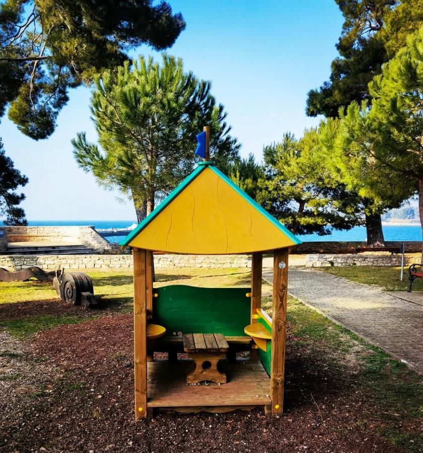 Emily Deluxe Superior 5 Star Studio Apartment, Your Piece Of Heaven With Sea & Park View Novigrad  Zewnętrze zdjęcie